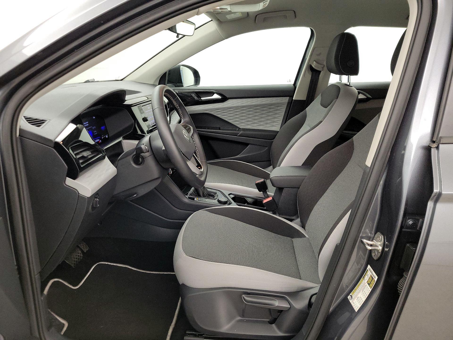 Thumbnail: 2023 Volkswagen Taos - 11