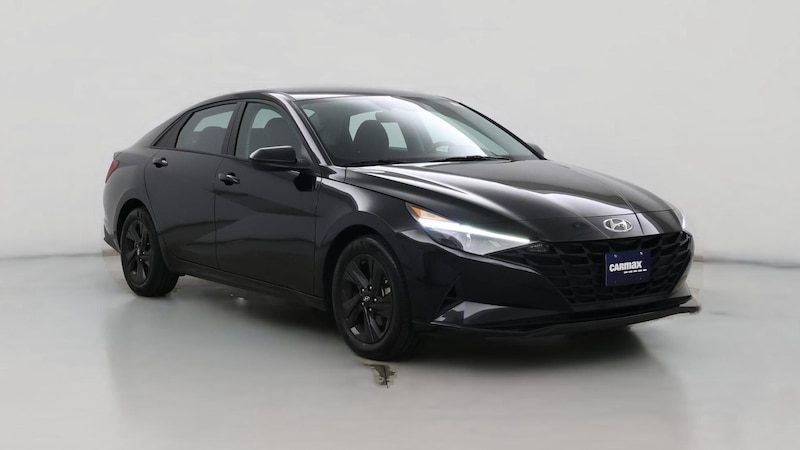 2021 Hyundai Elantra SEL Hero Image