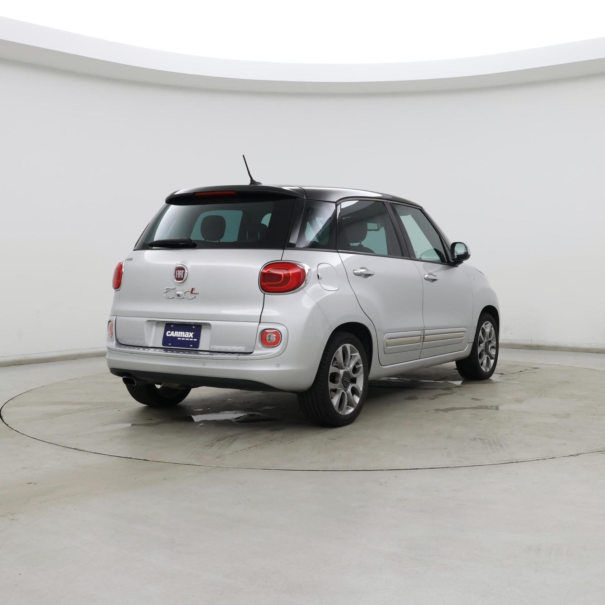 Thumbnail: 2014 Fiat 500L - 8