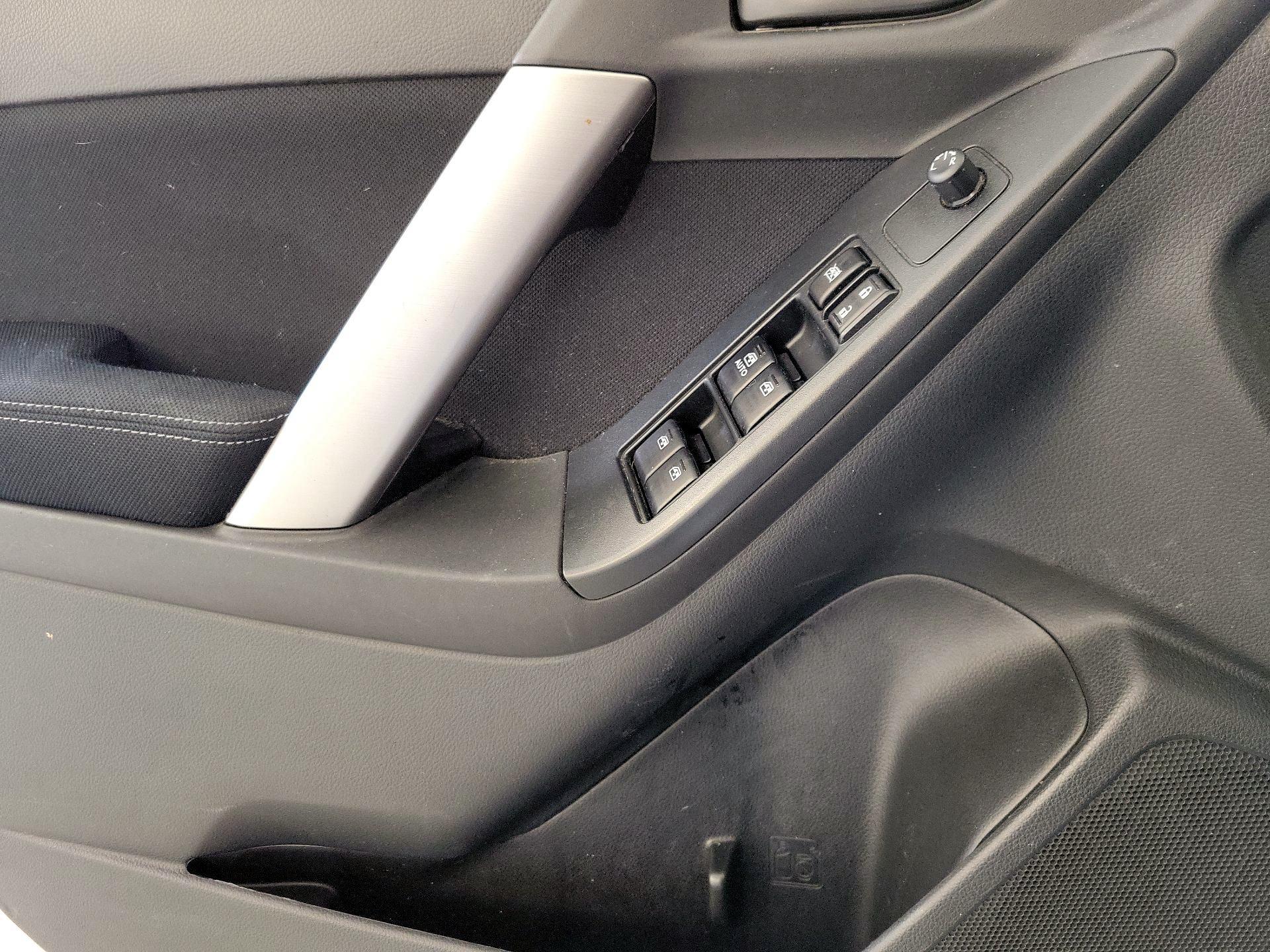 Thumbnail: 2015 Subaru Forester - 12