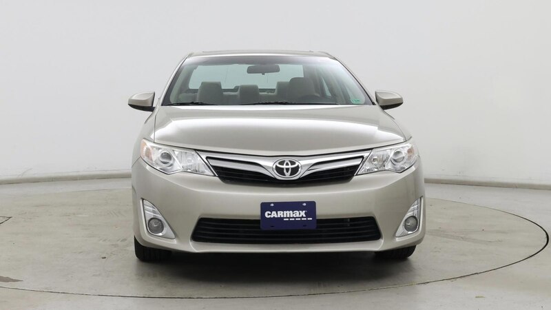 2013 Toyota Camry XLE 5