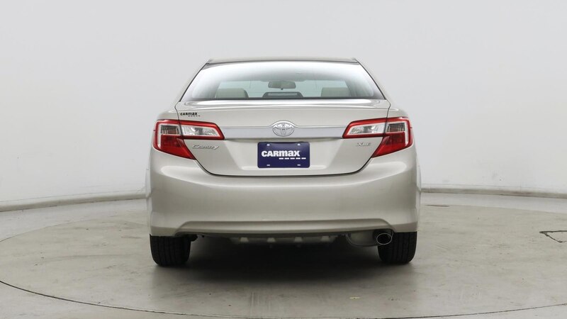 2013 Toyota Camry XLE 6