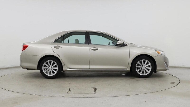 2013 Toyota Camry XLE 7