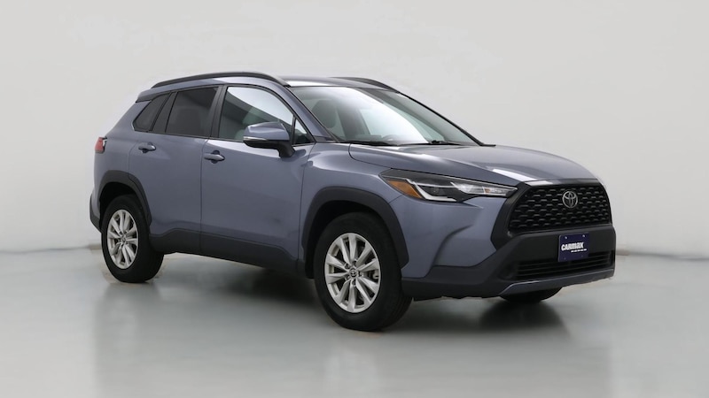 2022 Toyota Corolla Cross LE Hero Image