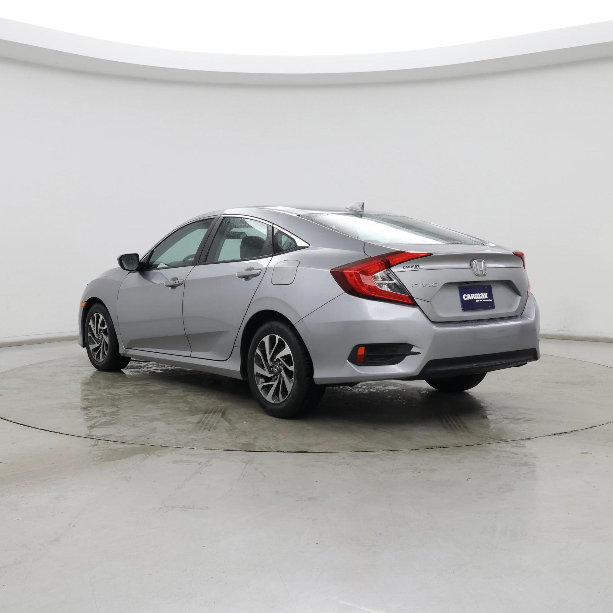 Thumbnail: 2017 Honda Civic - 2