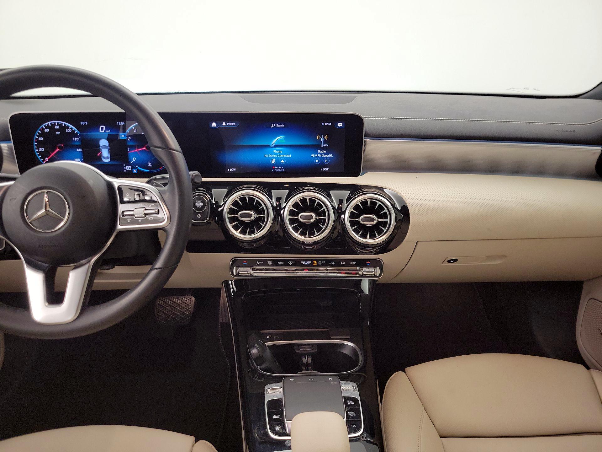 Thumbnail: 2020 Mercedes-Benz CLA - 9