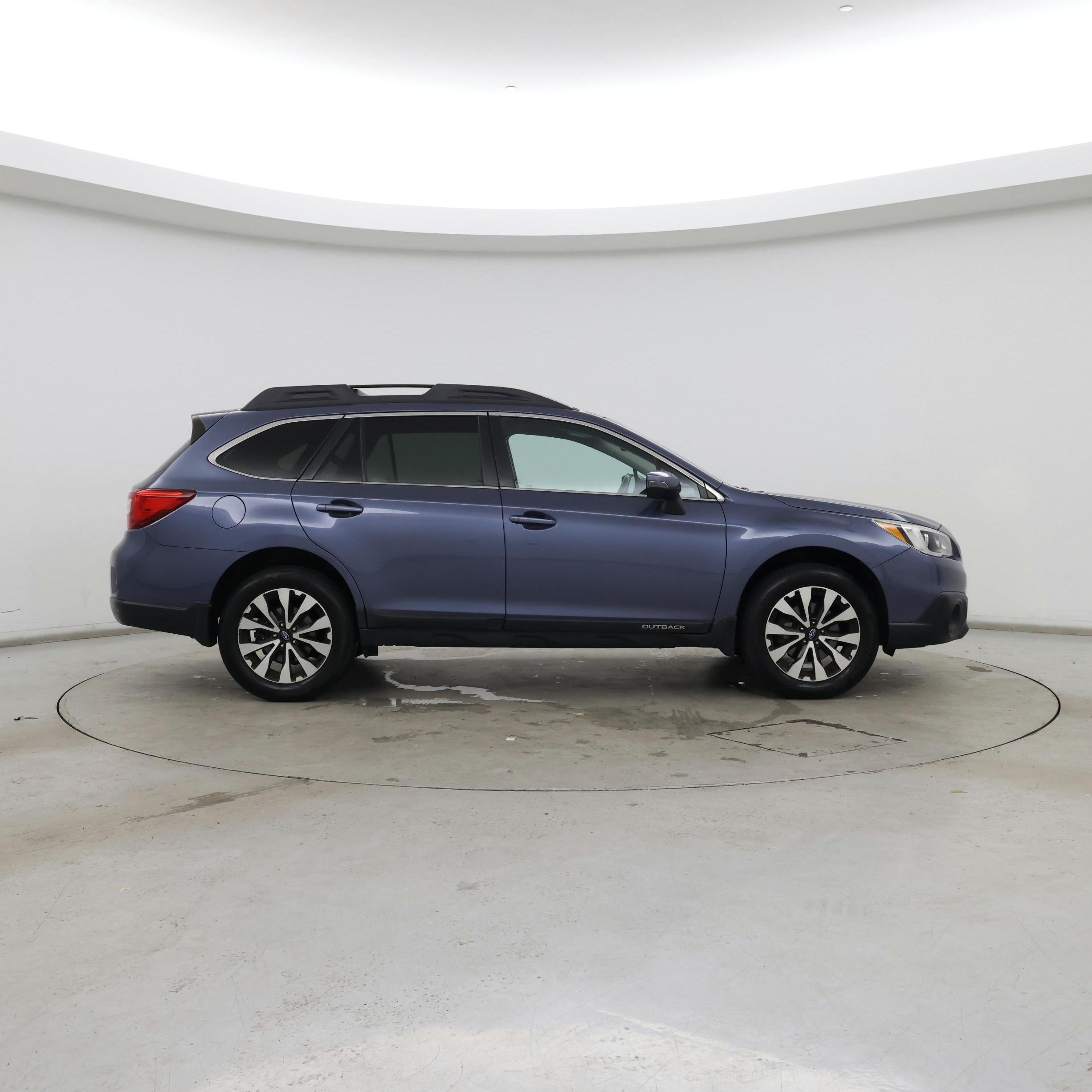Thumbnail: 2016 Subaru Outback - 7