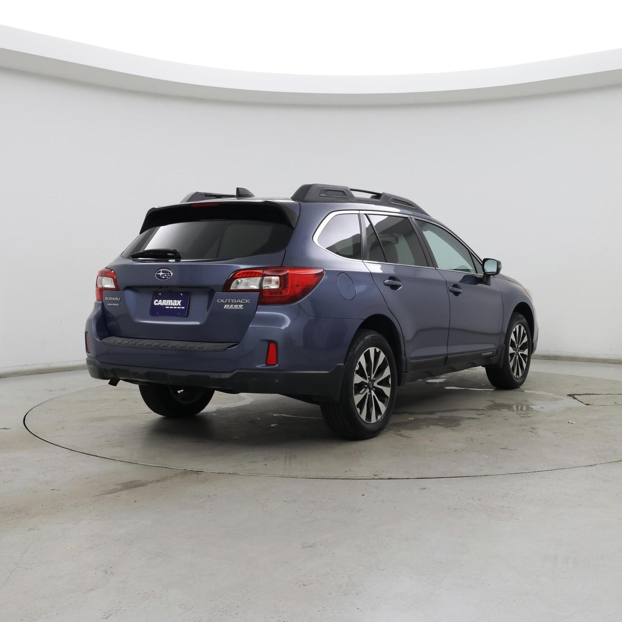 Thumbnail: 2016 Subaru Outback - 8
