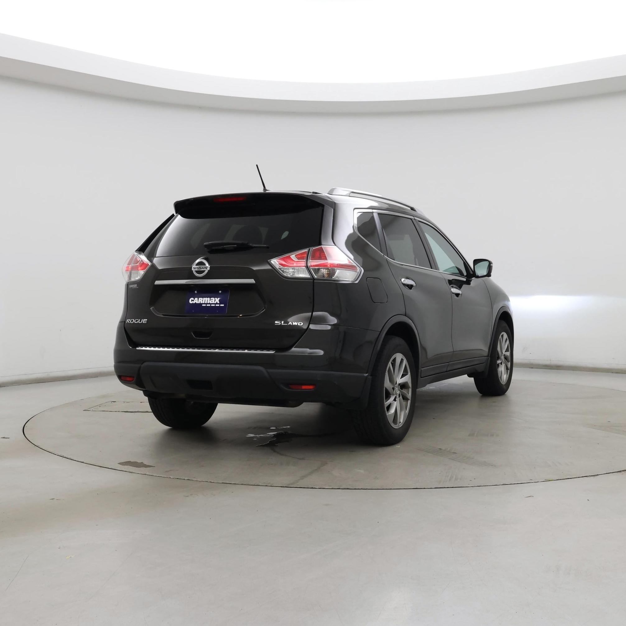 Thumbnail: 2015 Nissan Rogue - 8