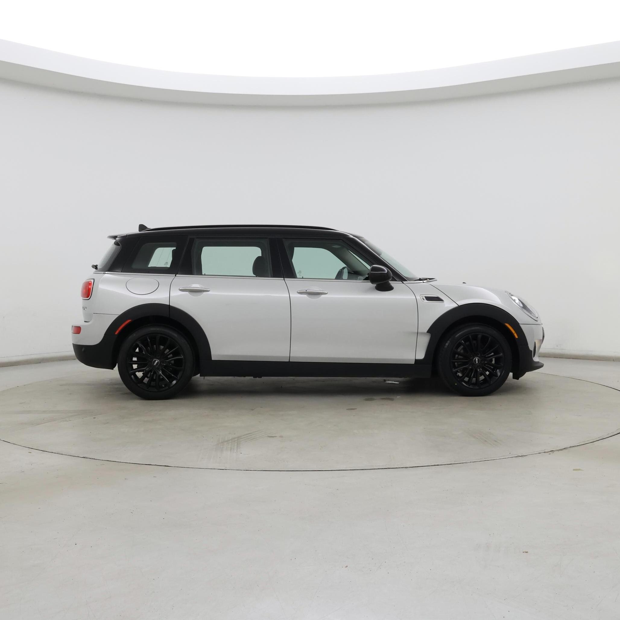 Thumbnail: 2019 MINI Cooper Clubman - 7