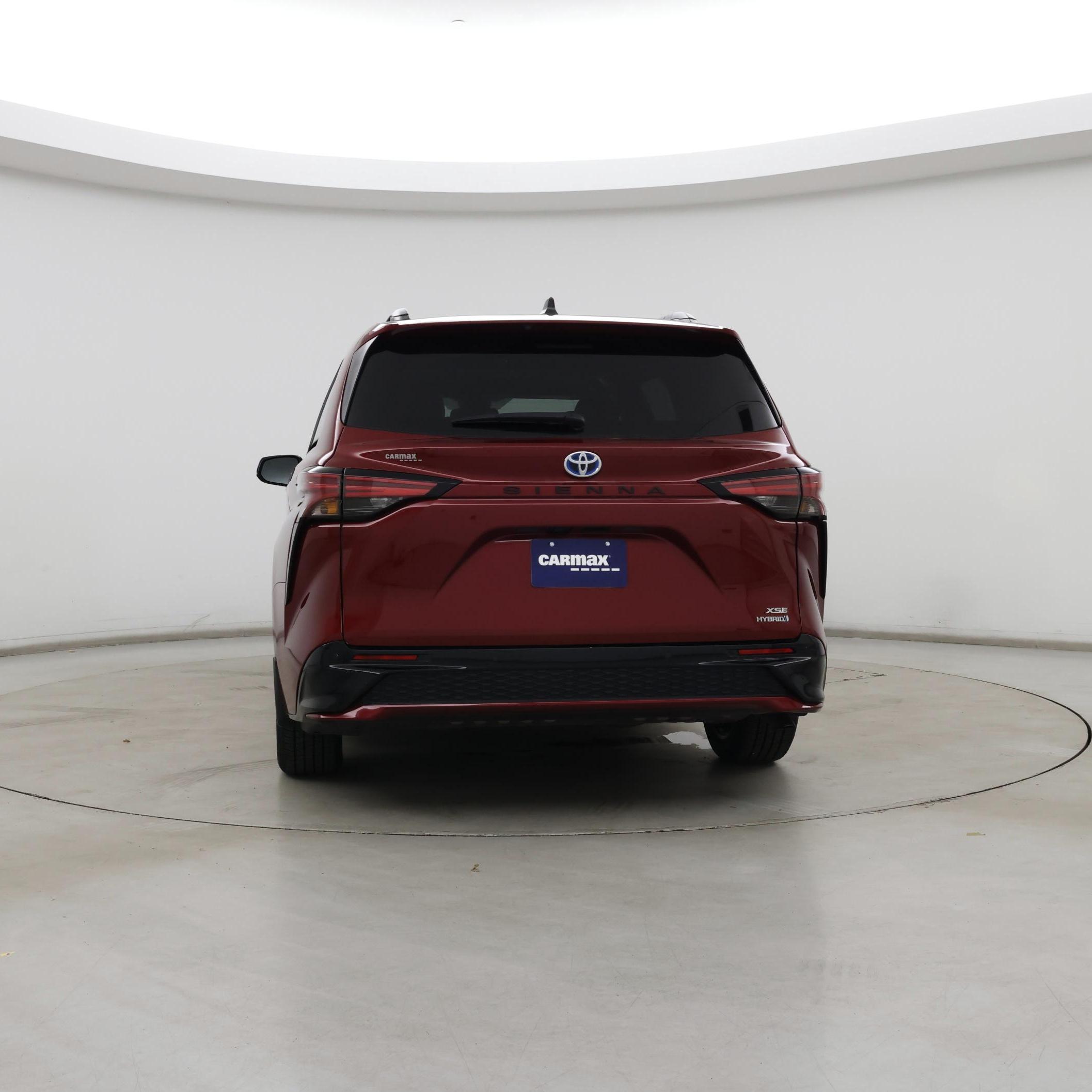 Thumbnail: 2023 Toyota Sienna - 6