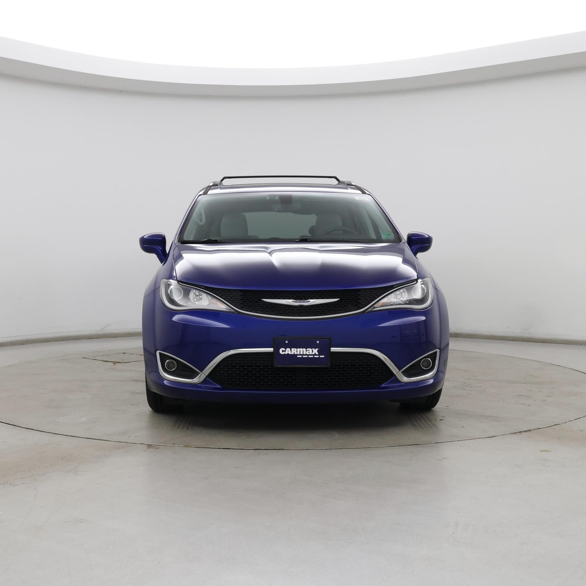 Thumbnail: 2020 Chrysler Pacifica - 5