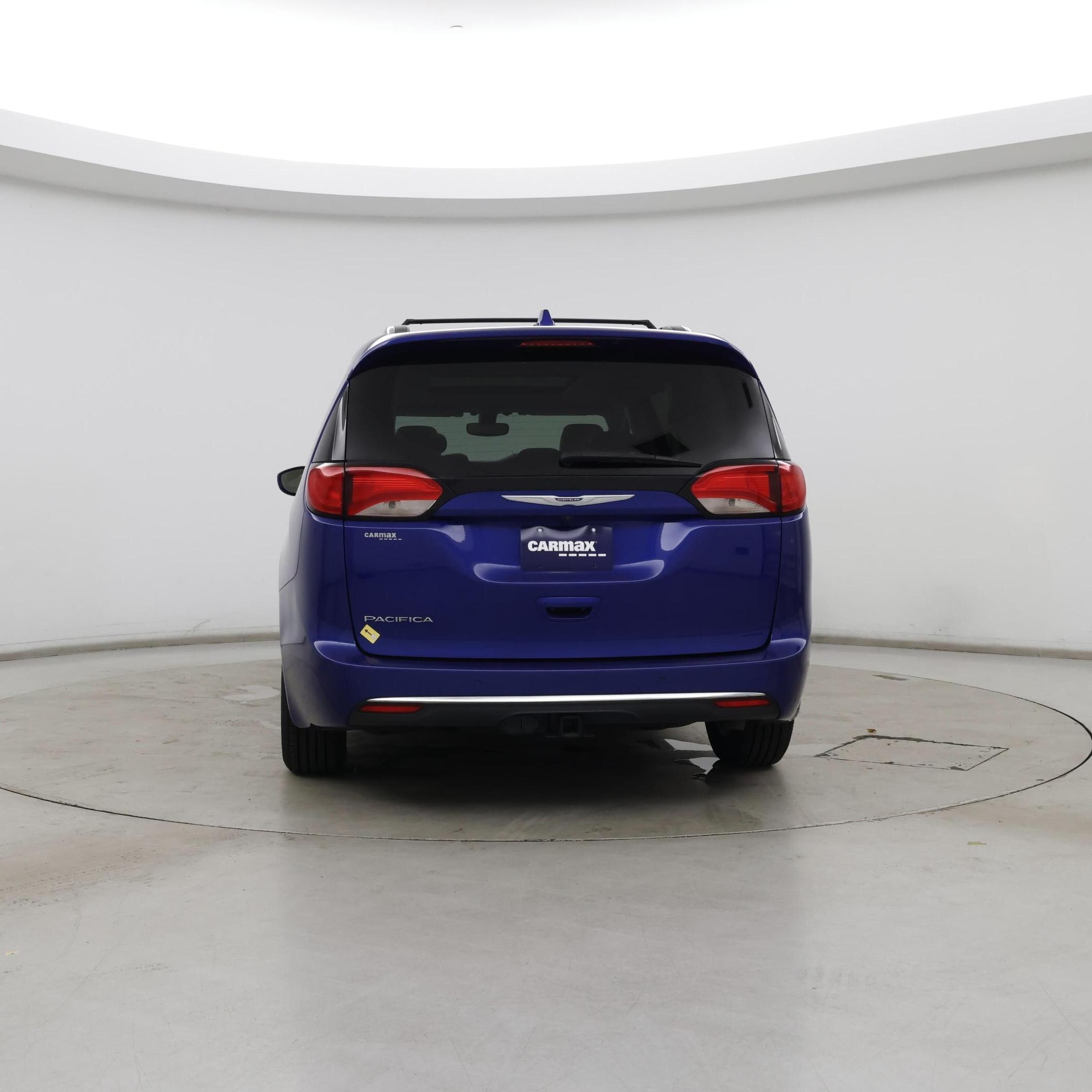 Thumbnail: 2020 Chrysler Pacifica - 6