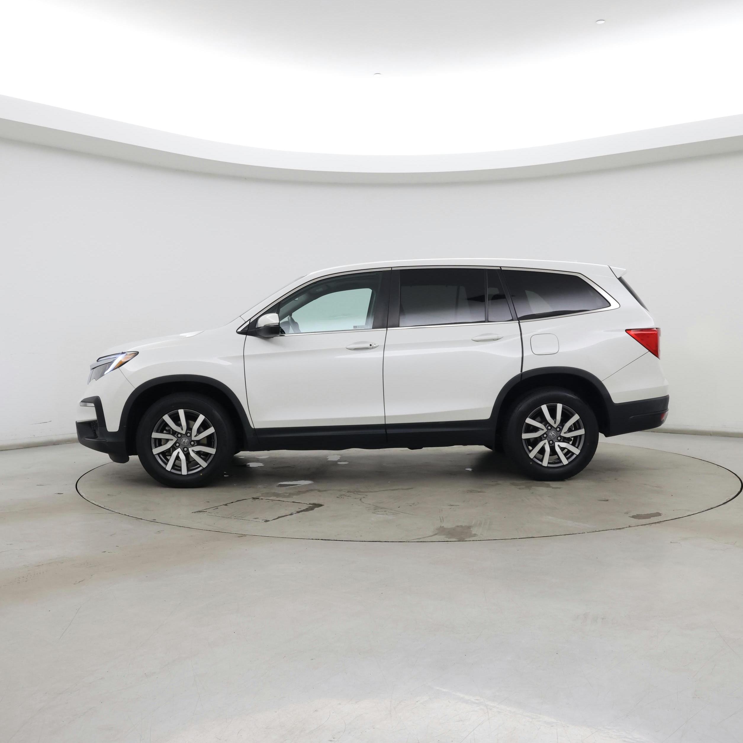 Thumbnail: 2021 Honda Pilot - 3