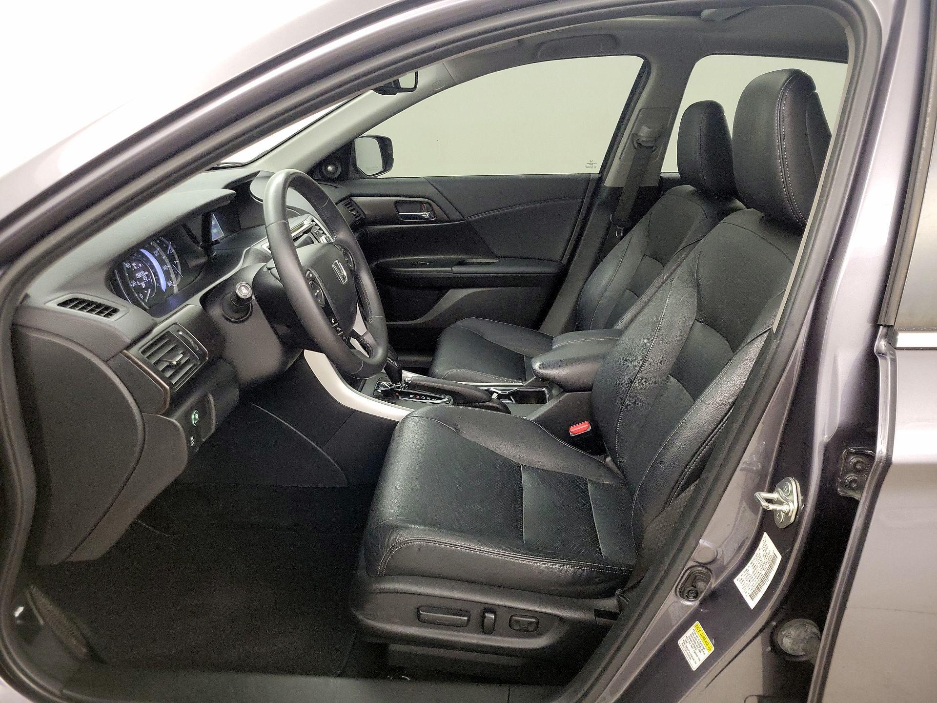 Thumbnail: 2015 Honda Accord - 11