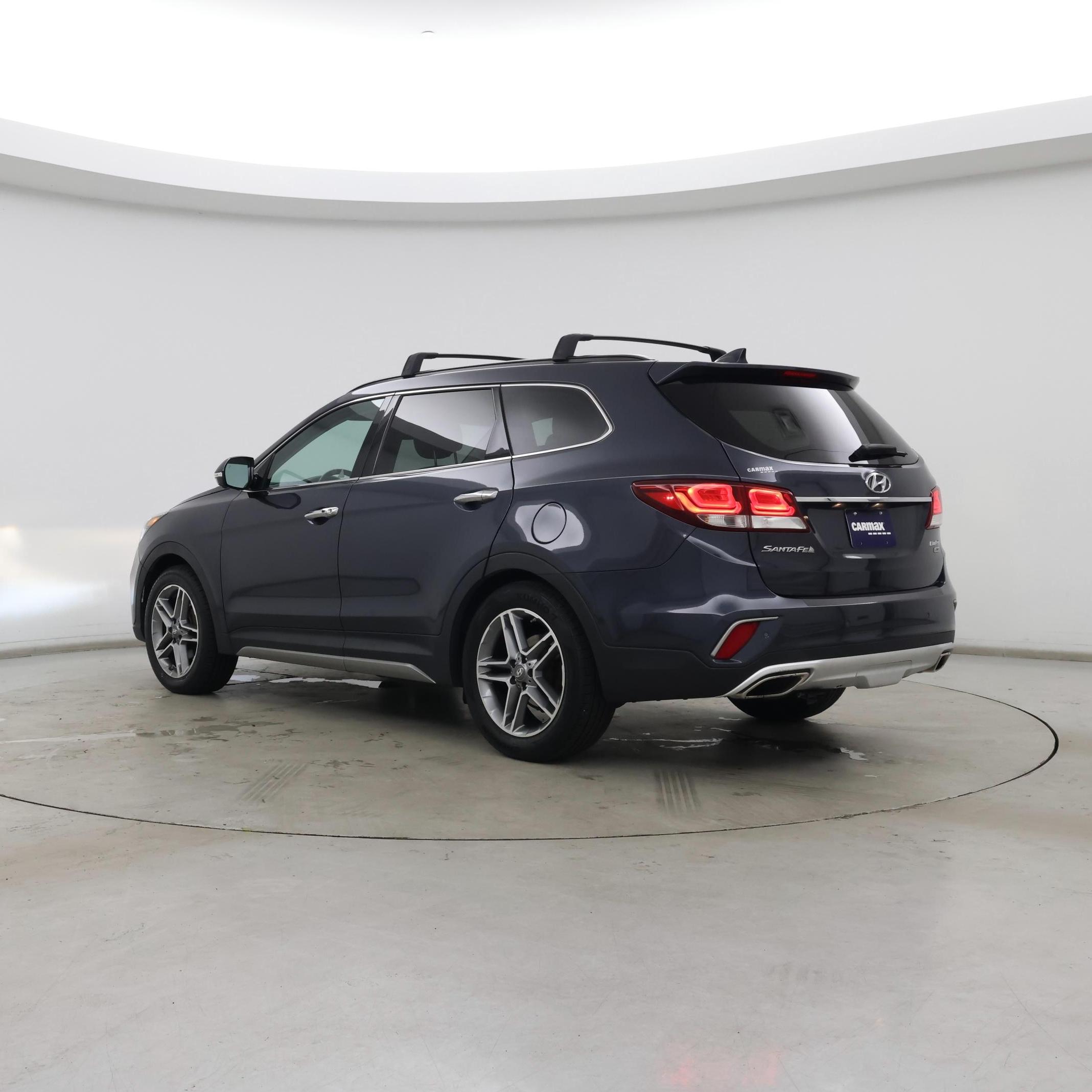 Thumbnail: 2017 Hyundai Santa Fe - 2