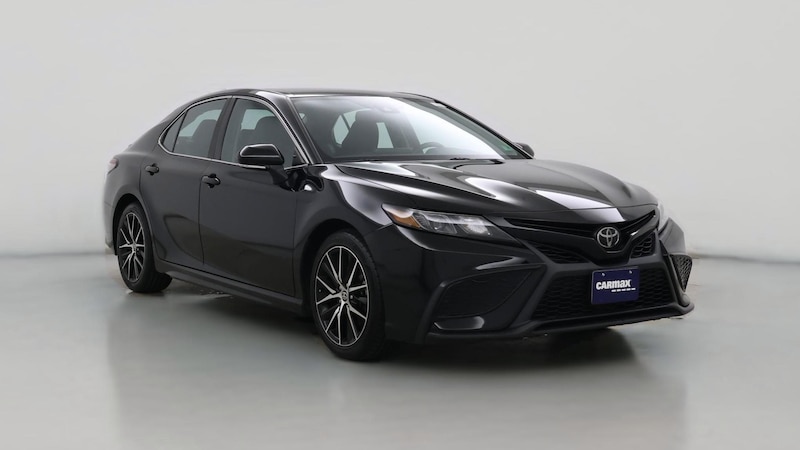 2023 Toyota Camry SE Hero Image