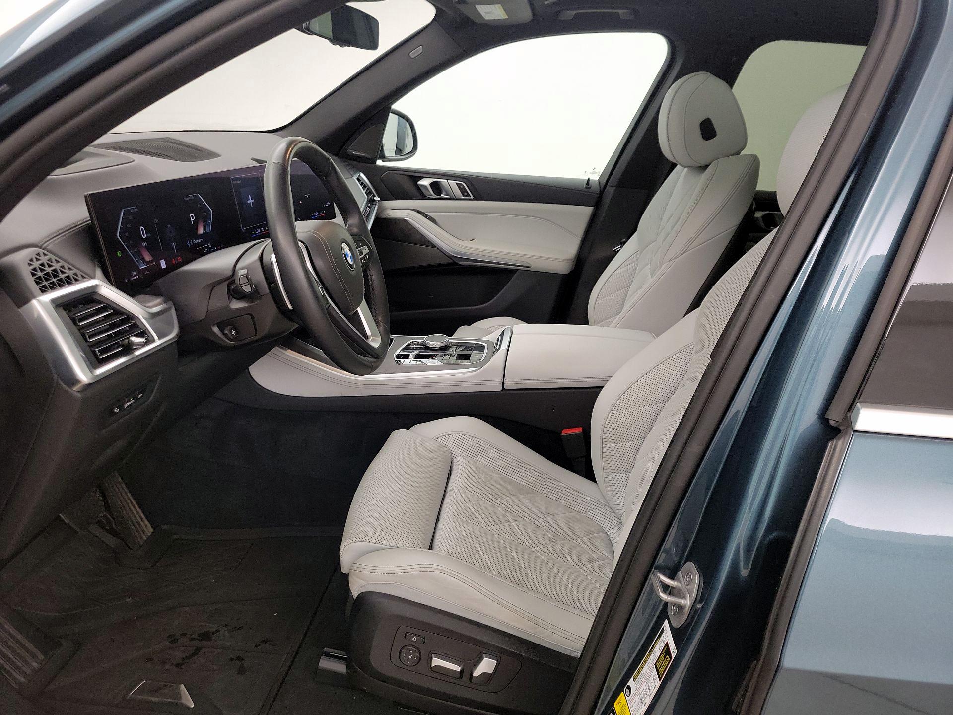 Thumbnail: 2024 BMW X5 - 11