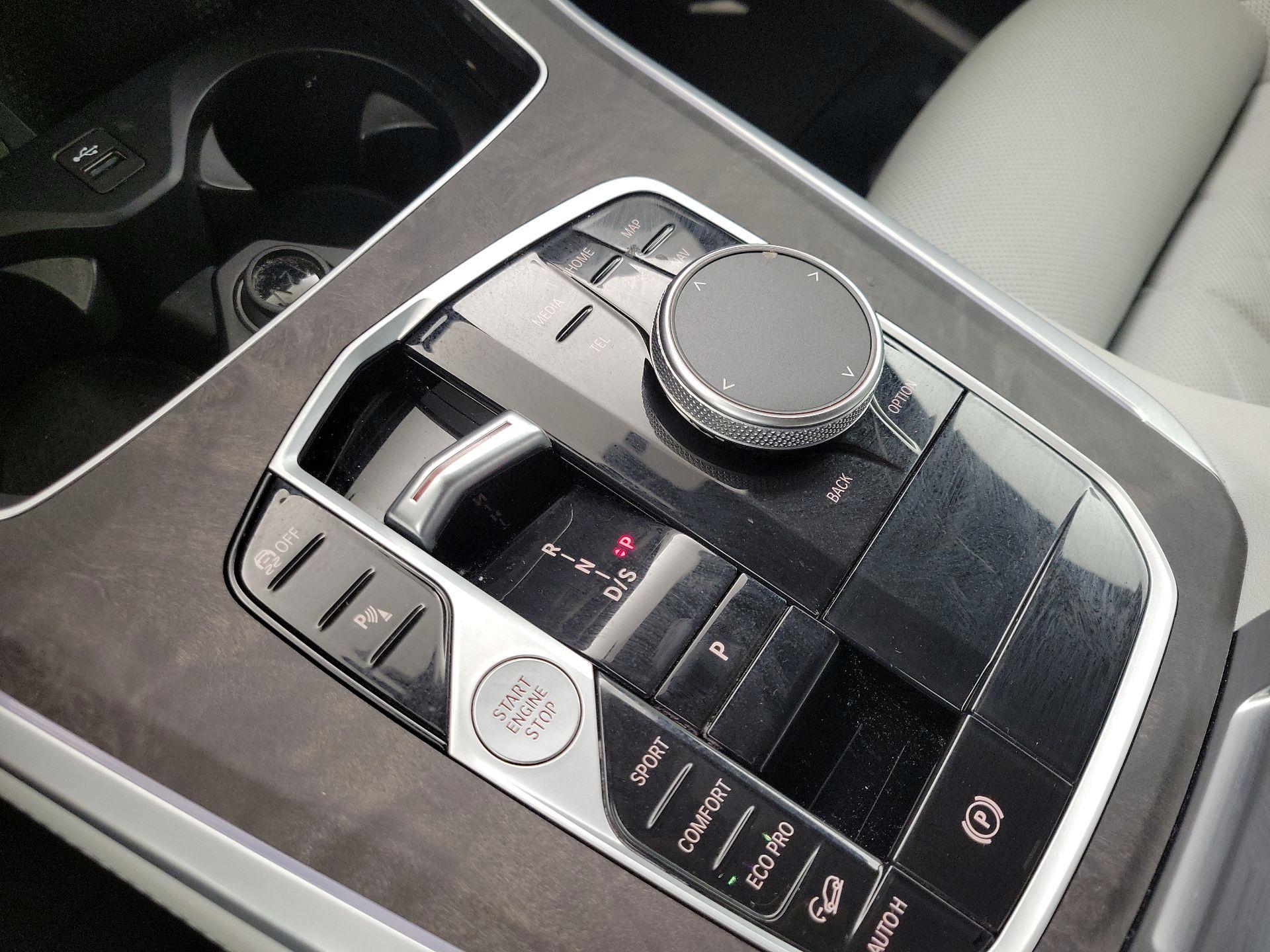 Thumbnail: 2024 BMW X5 - 18
