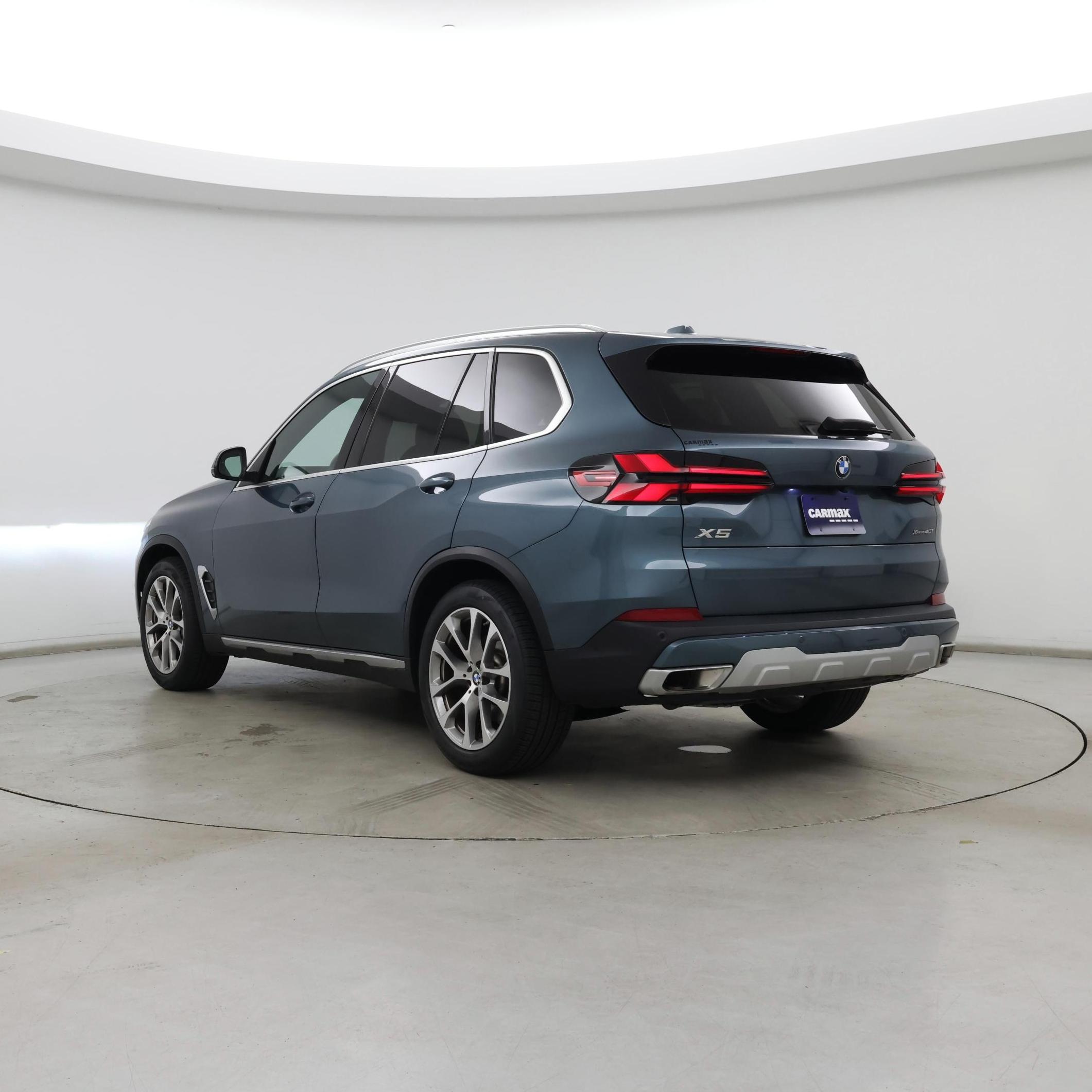 Thumbnail: 2024 BMW X5 - 2