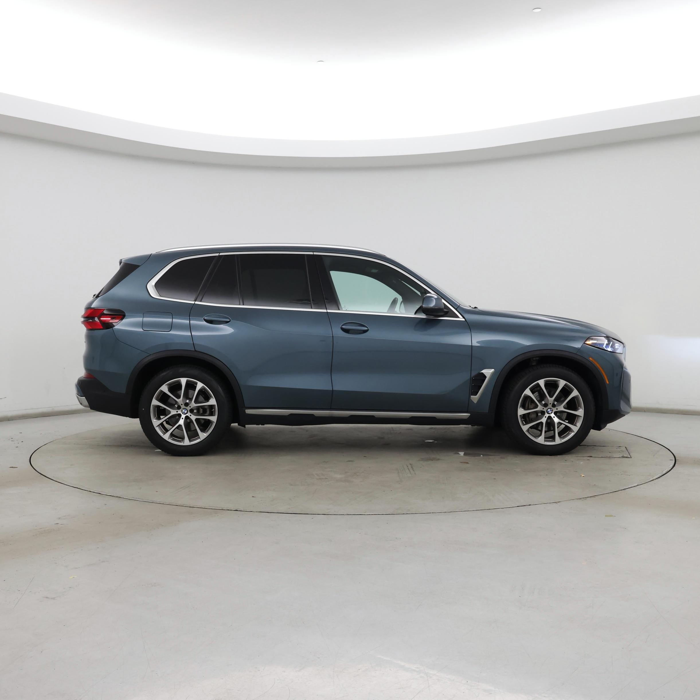 Thumbnail: 2024 BMW X5 - 7