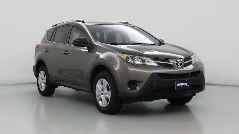 2015 Toyota RAV4 LE Hero Image
