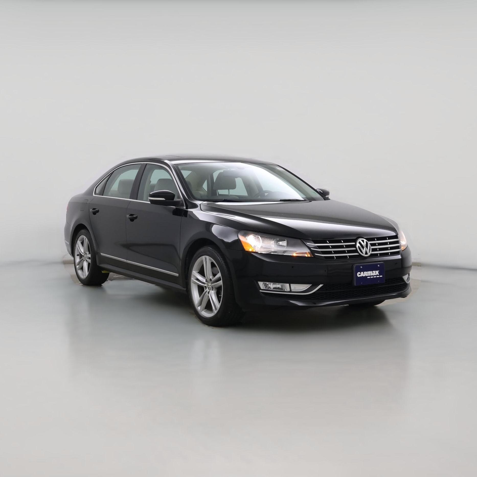 Thumbnail: 2015 Volkswagen Passat - 1