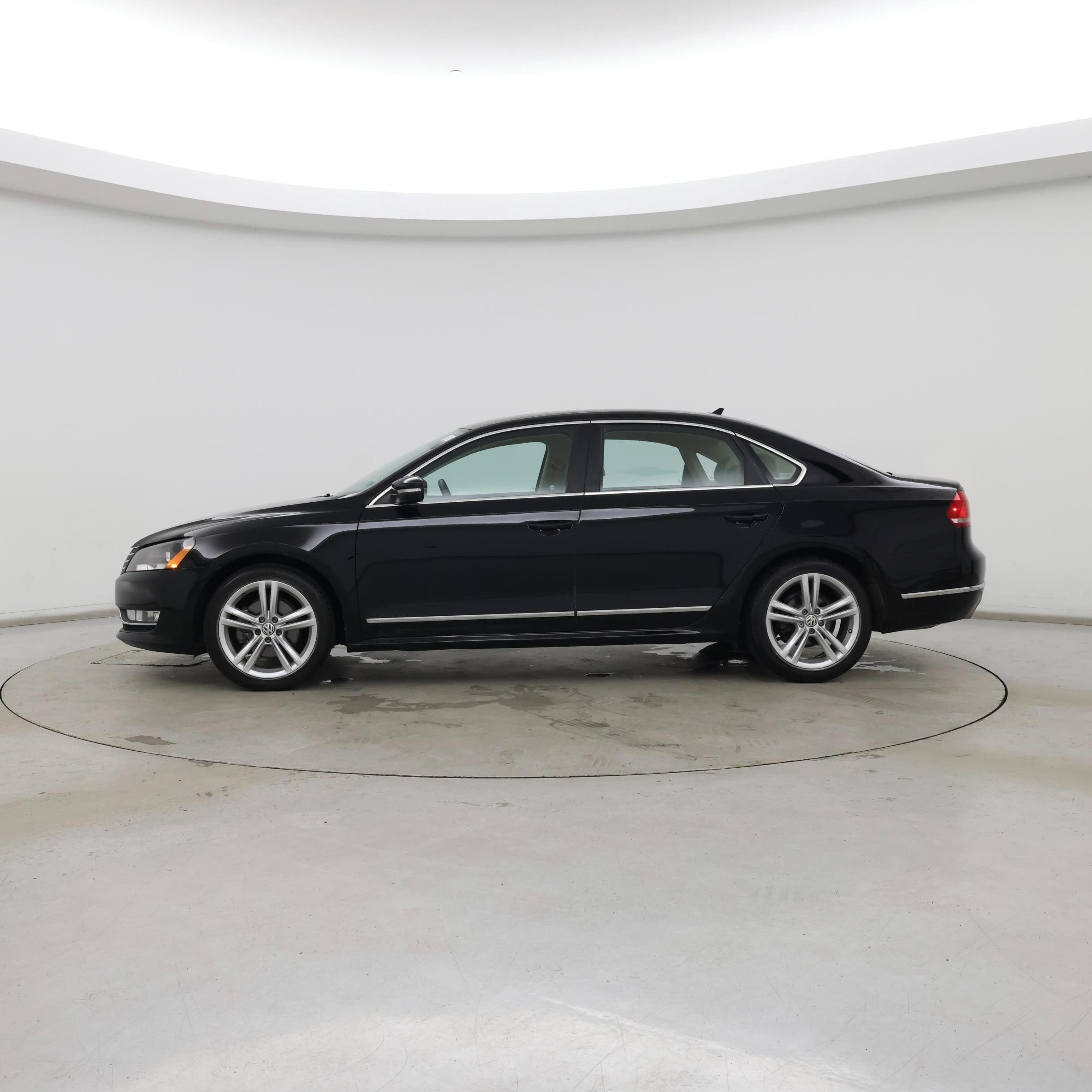 Thumbnail: 2015 Volkswagen Passat - 3