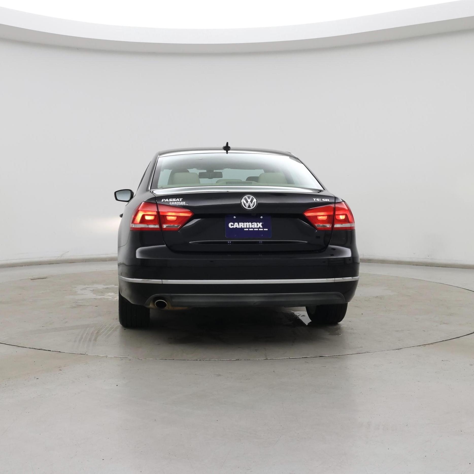Thumbnail: 2015 Volkswagen Passat - 6