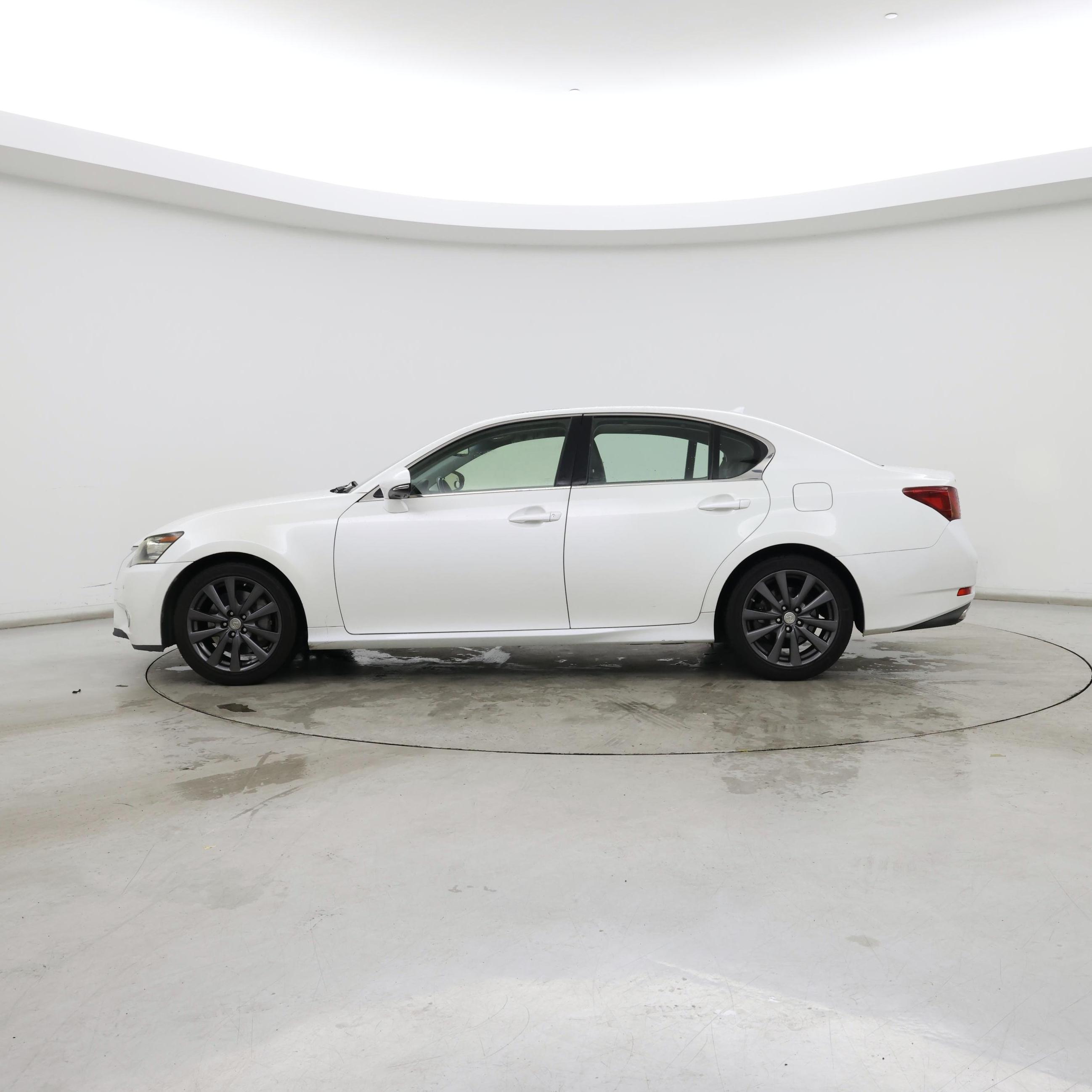 Thumbnail: 2013 Lexus GS - 3