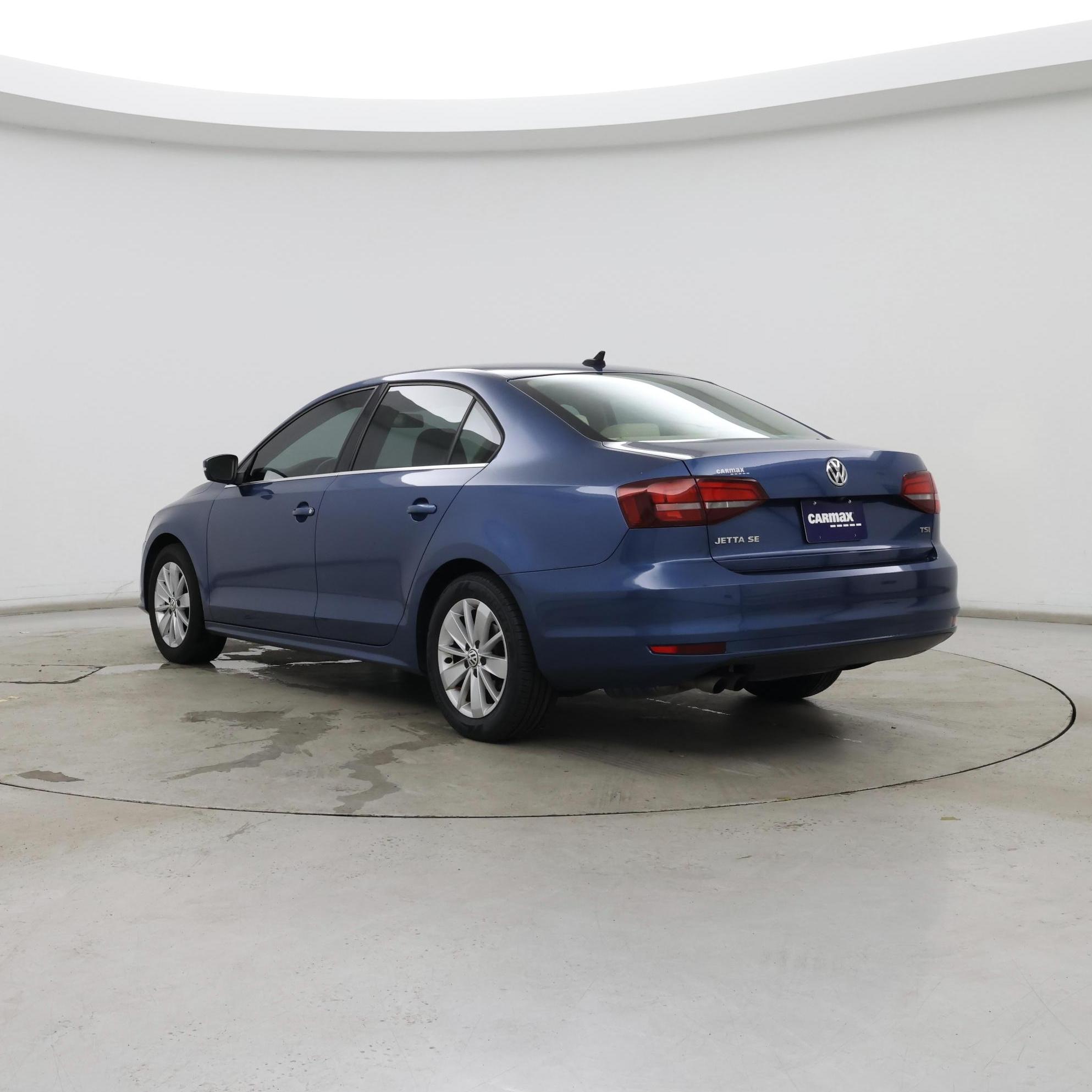 Thumbnail: 2016 Volkswagen Jetta - 2