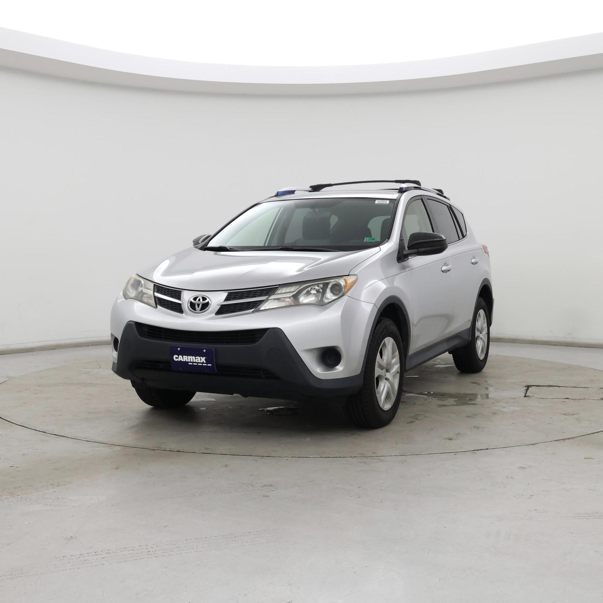 Thumbnail: 2015 Toyota RAV4 - 4
