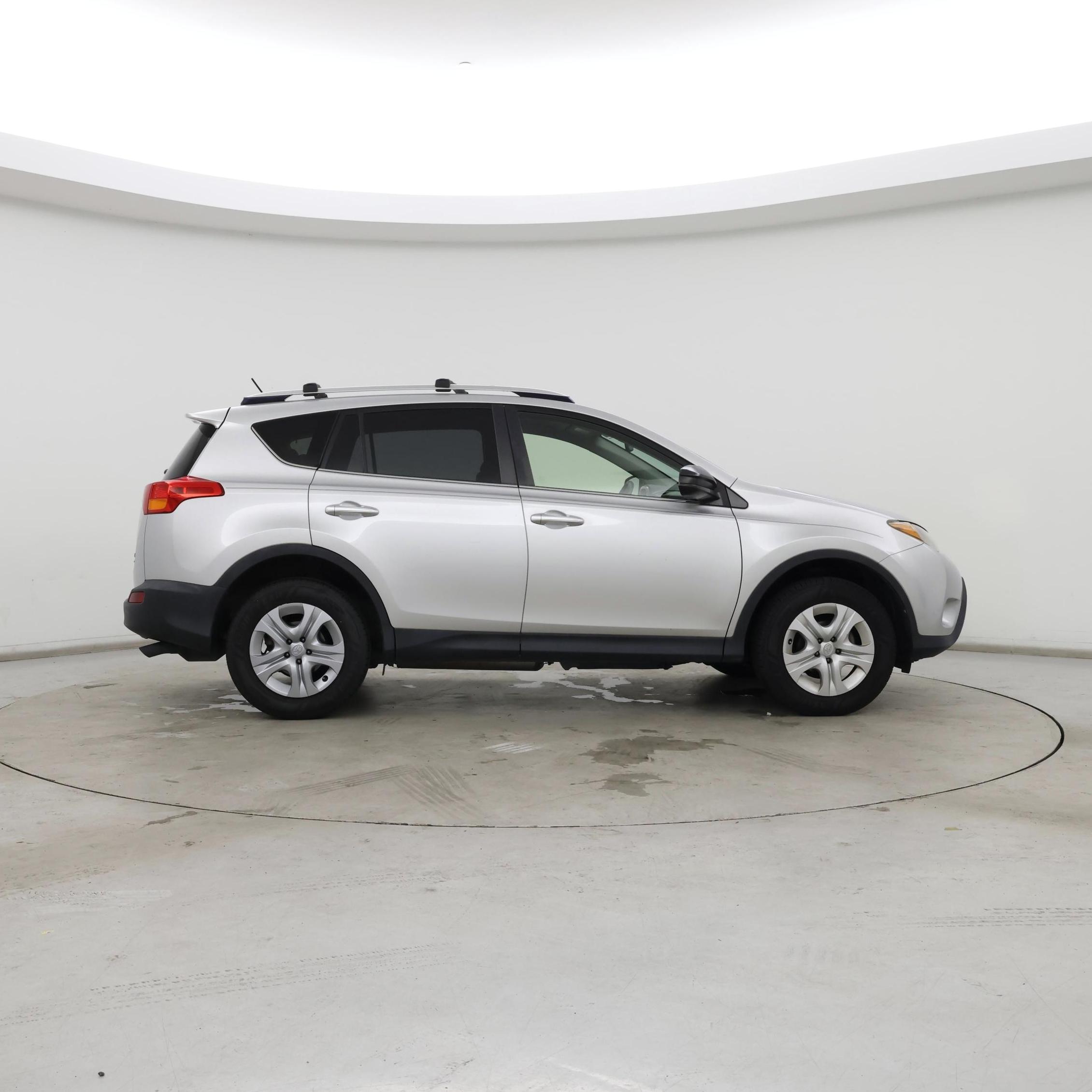 Thumbnail: 2015 Toyota RAV4 - 7