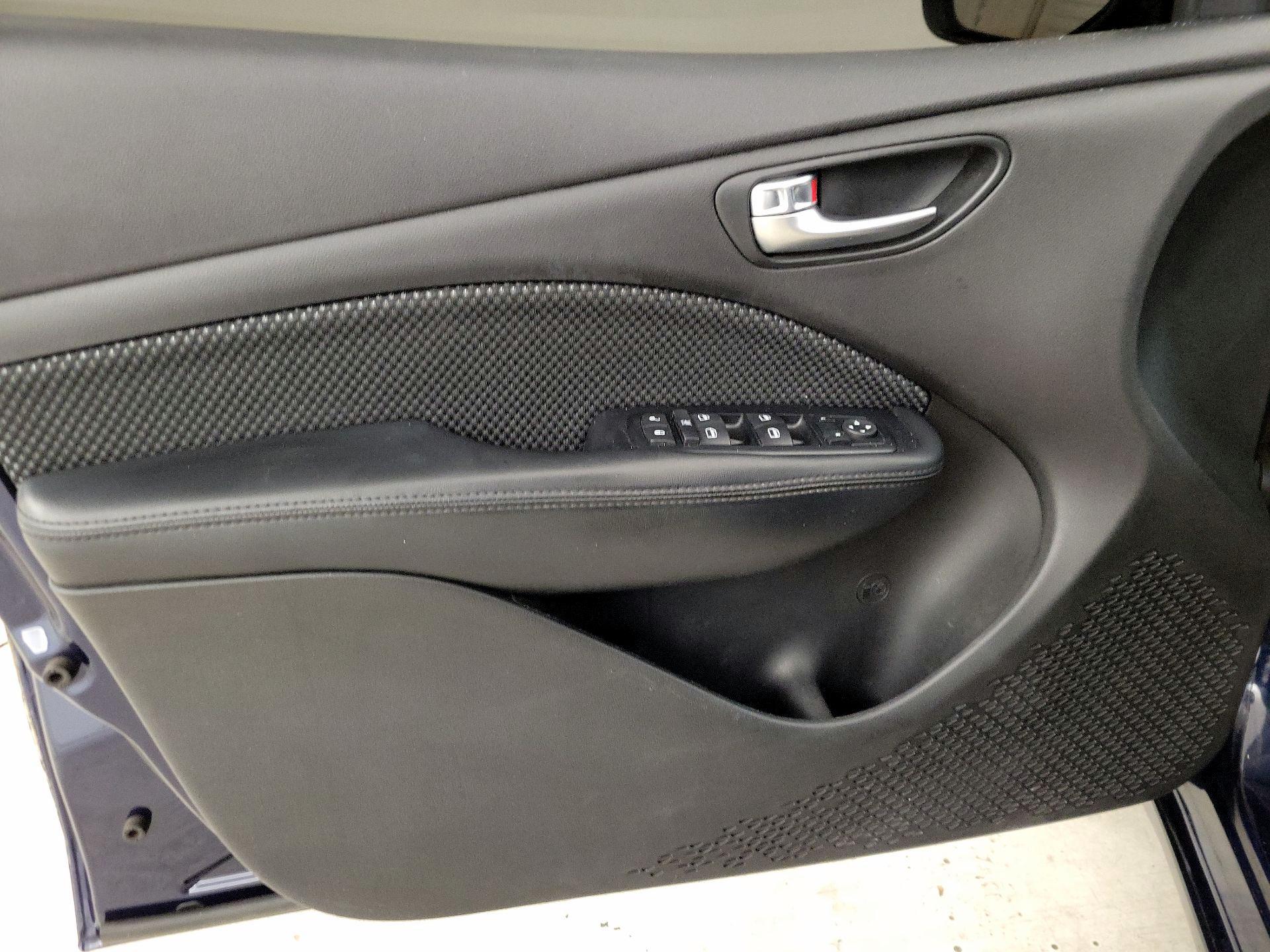 Thumbnail: 2015 Dodge Dart - 12