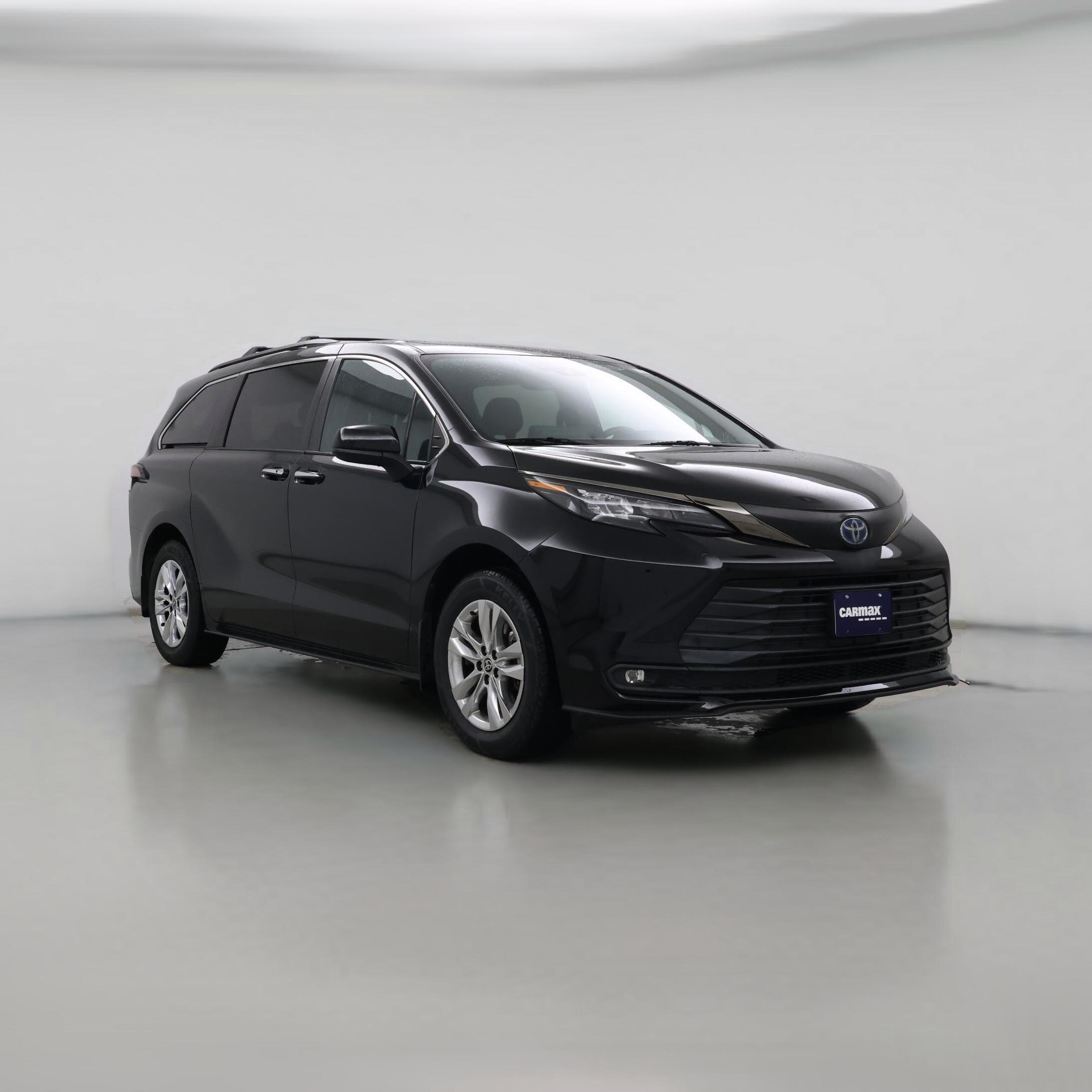 Thumbnail: 2022 Toyota Sienna - 1