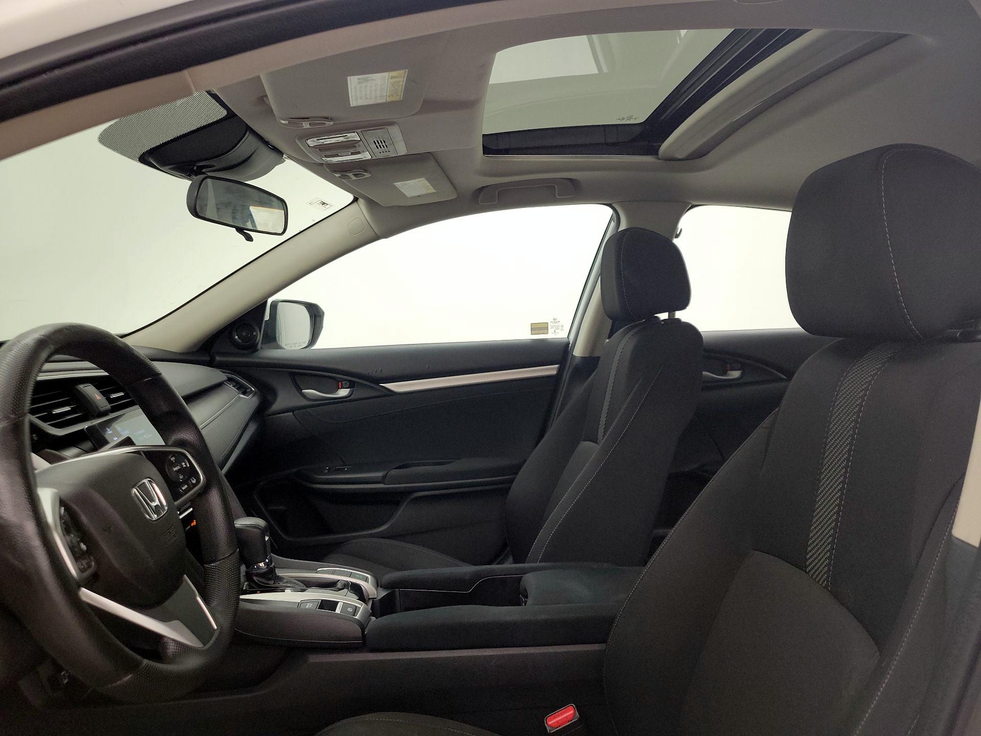 Thumbnail: 2016 Honda Civic - 19