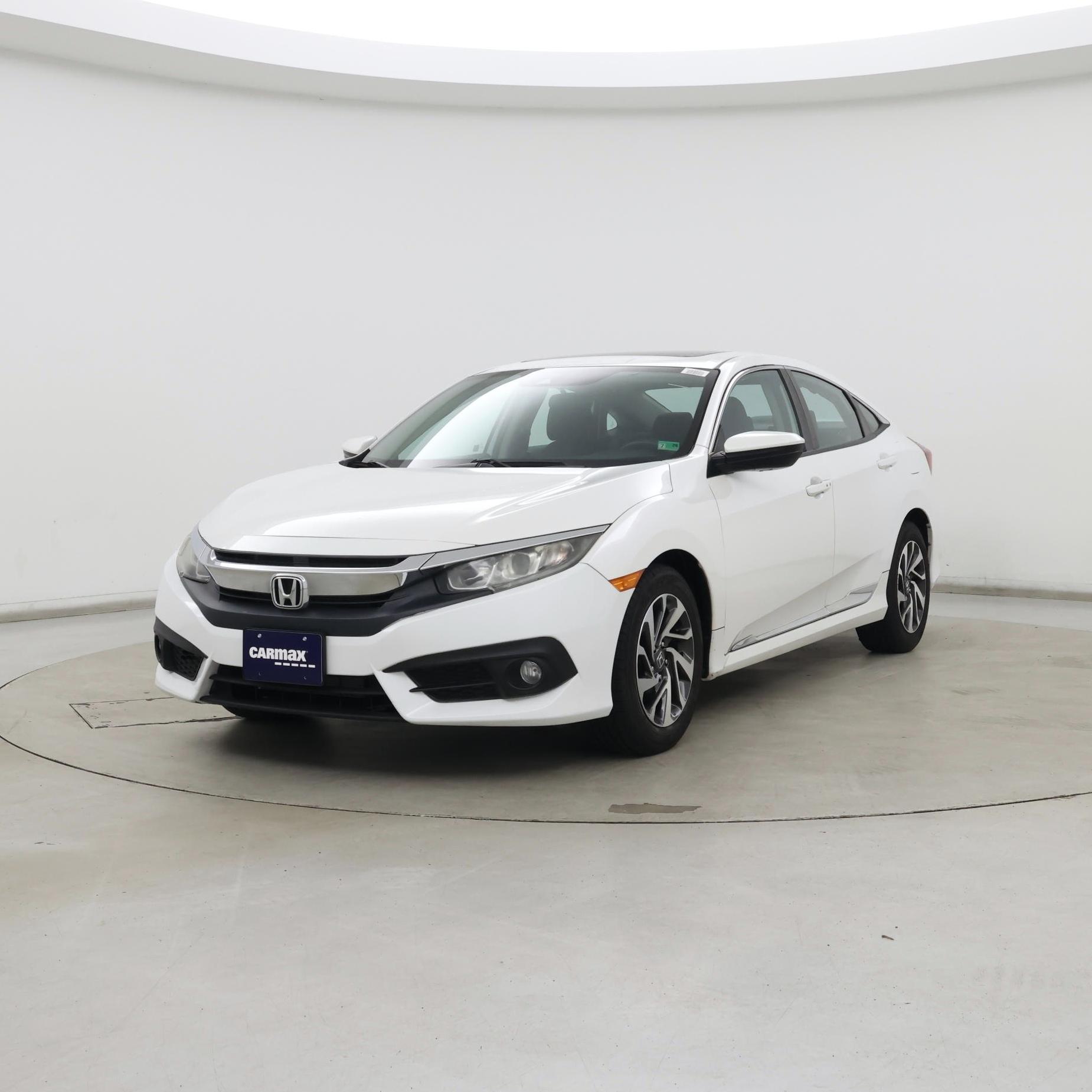 Thumbnail: 2016 Honda Civic - 4