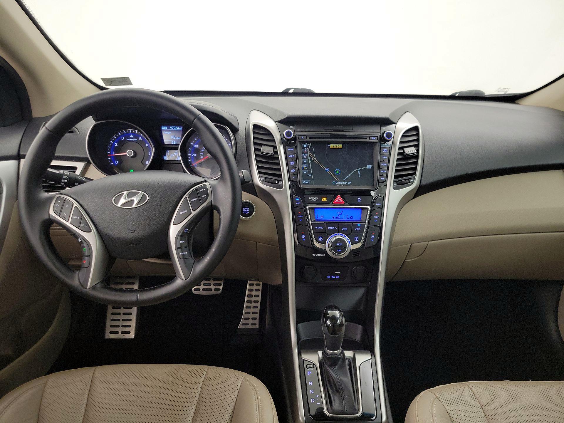 Thumbnail: 2016 Hyundai Elantra - 9
