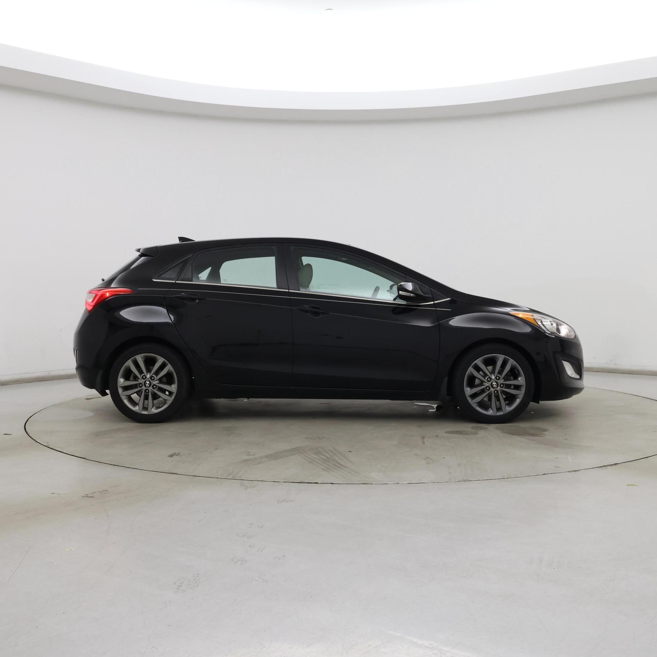 Thumbnail: 2016 Hyundai Elantra - 7