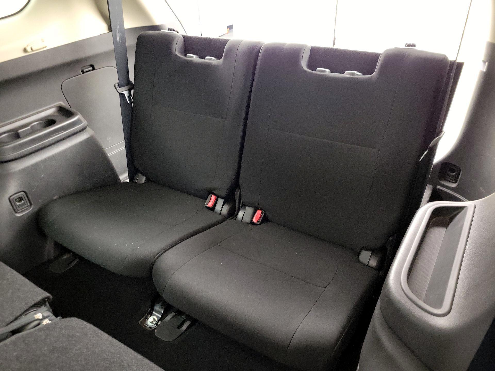 Thumbnail: 2019 Mitsubishi Outlander - 20