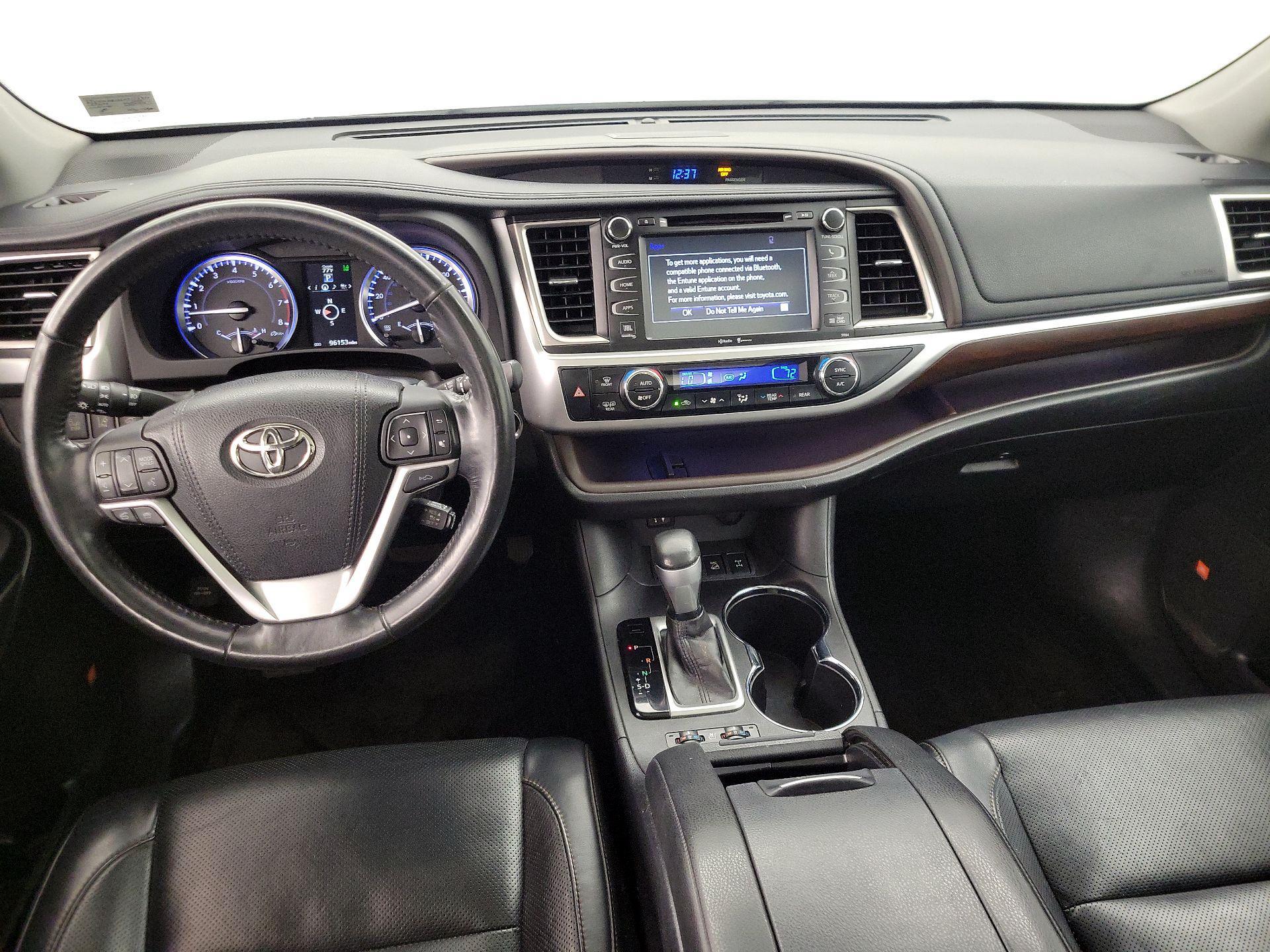 Thumbnail: 2015 Toyota Highlander - 9