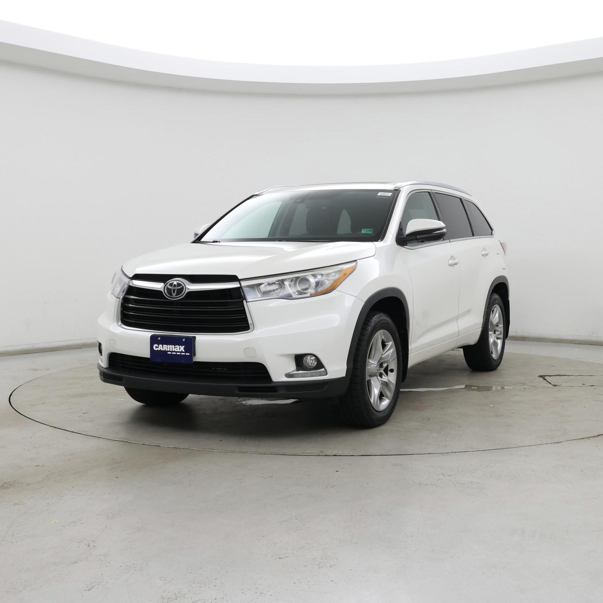 Thumbnail: 2015 Toyota Highlander - 4