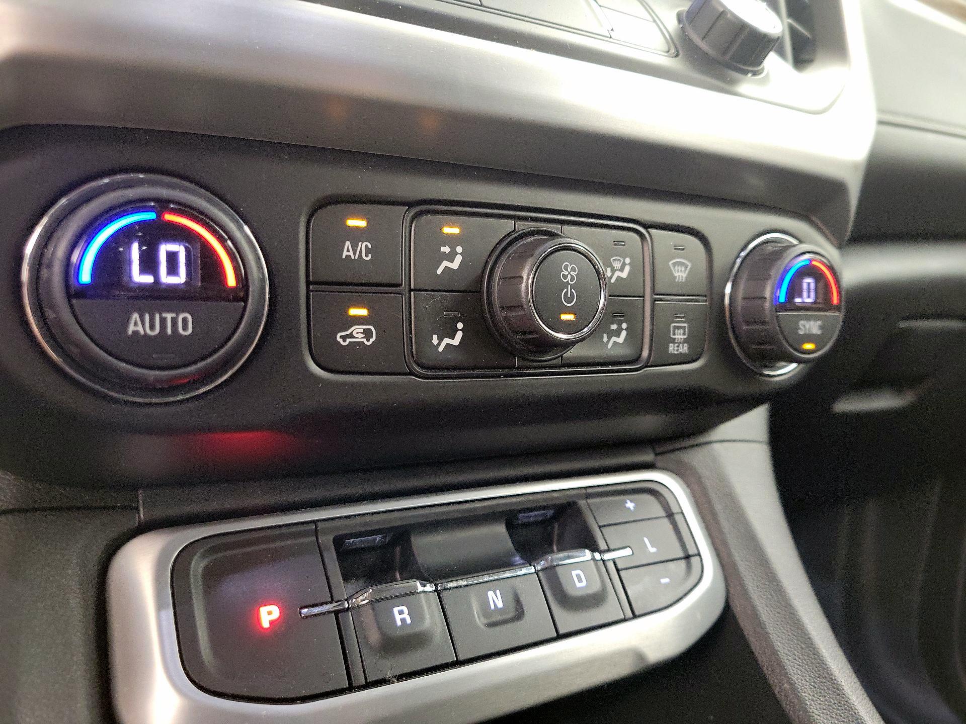 Thumbnail: 2020 GMC Acadia - 16