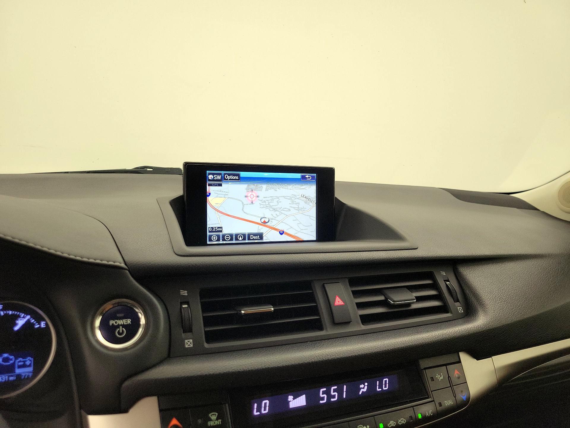Thumbnail: 2015 Lexus CT - 14
