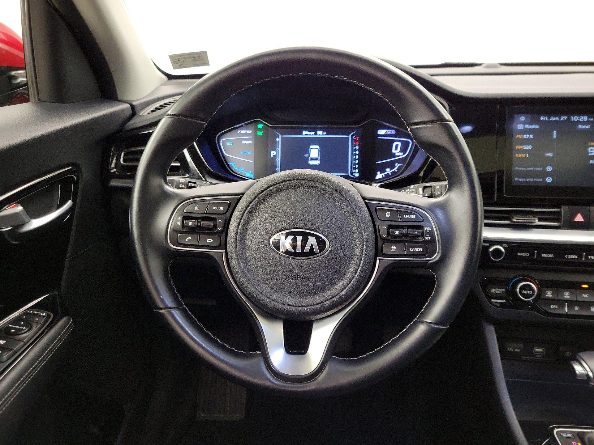 Thumbnail: 2020 Kia Niro - 10