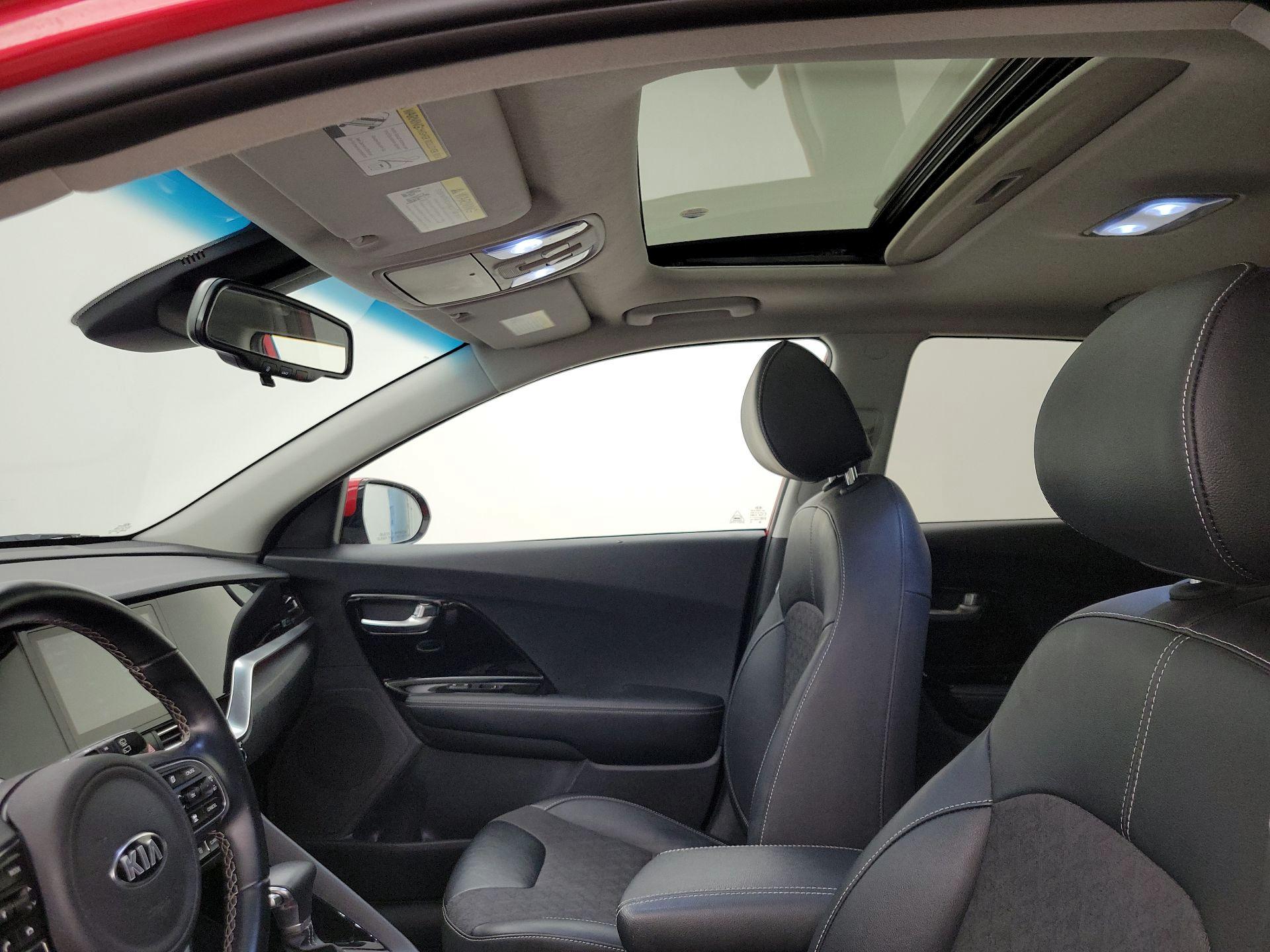 Thumbnail: 2020 Kia Niro - 19