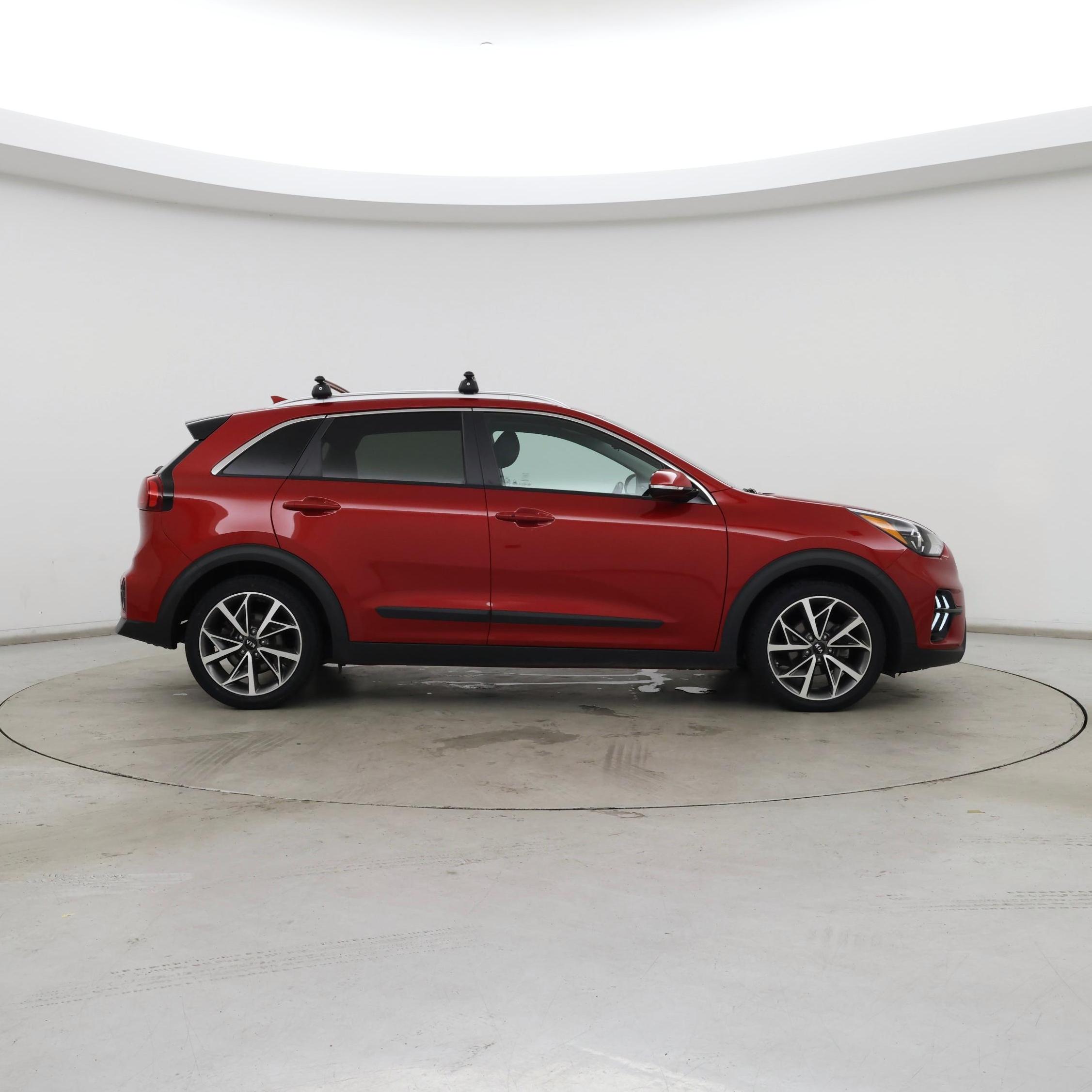 Thumbnail: 2020 Kia Niro - 7