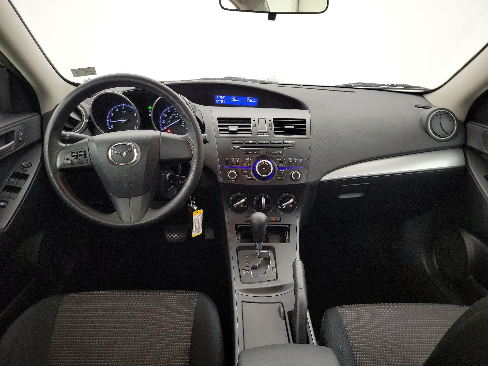 Thumbnail: 2013 Mazda Mazda3 - 9