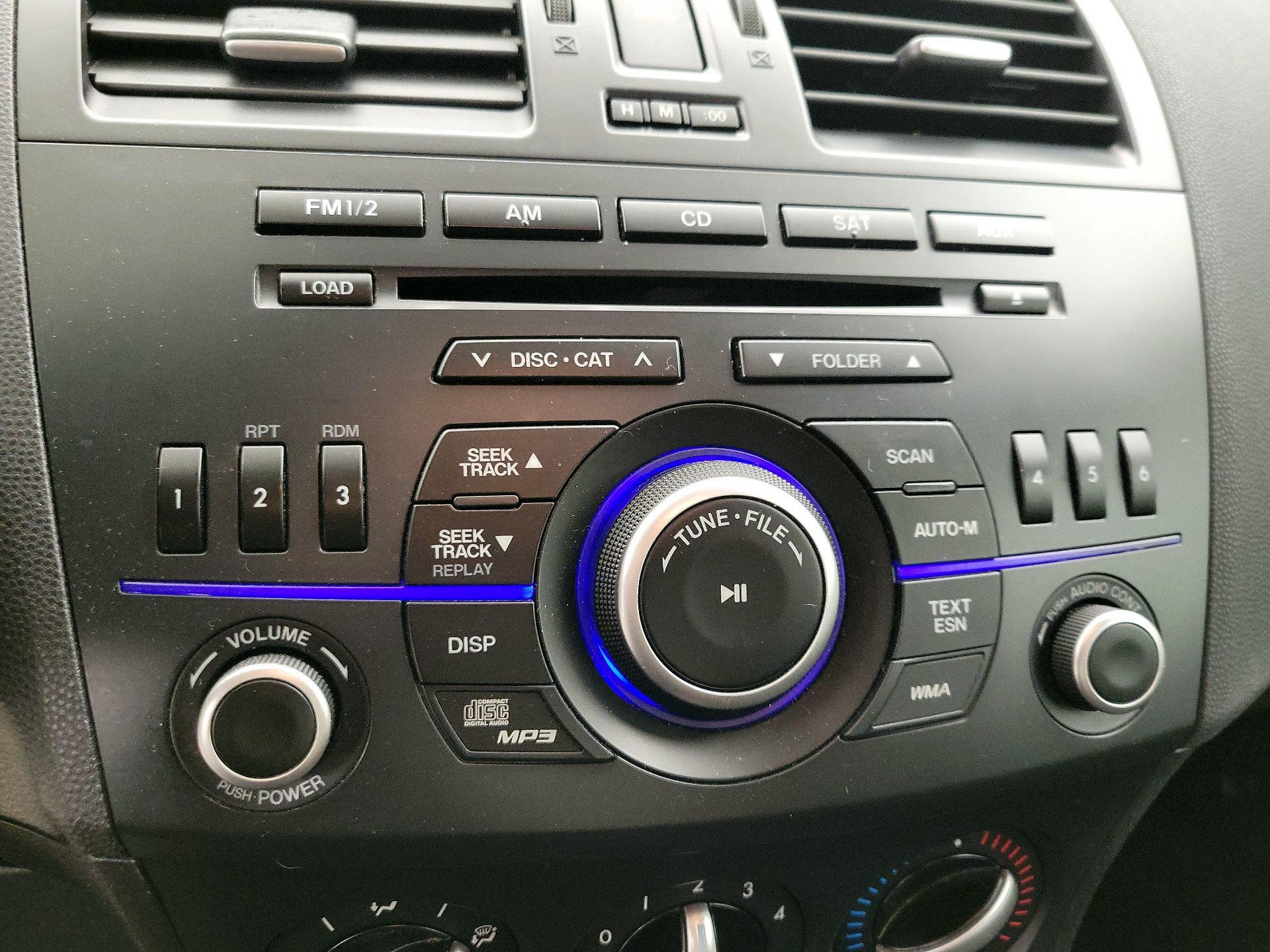Thumbnail: 2013 Mazda Mazda3 - 14