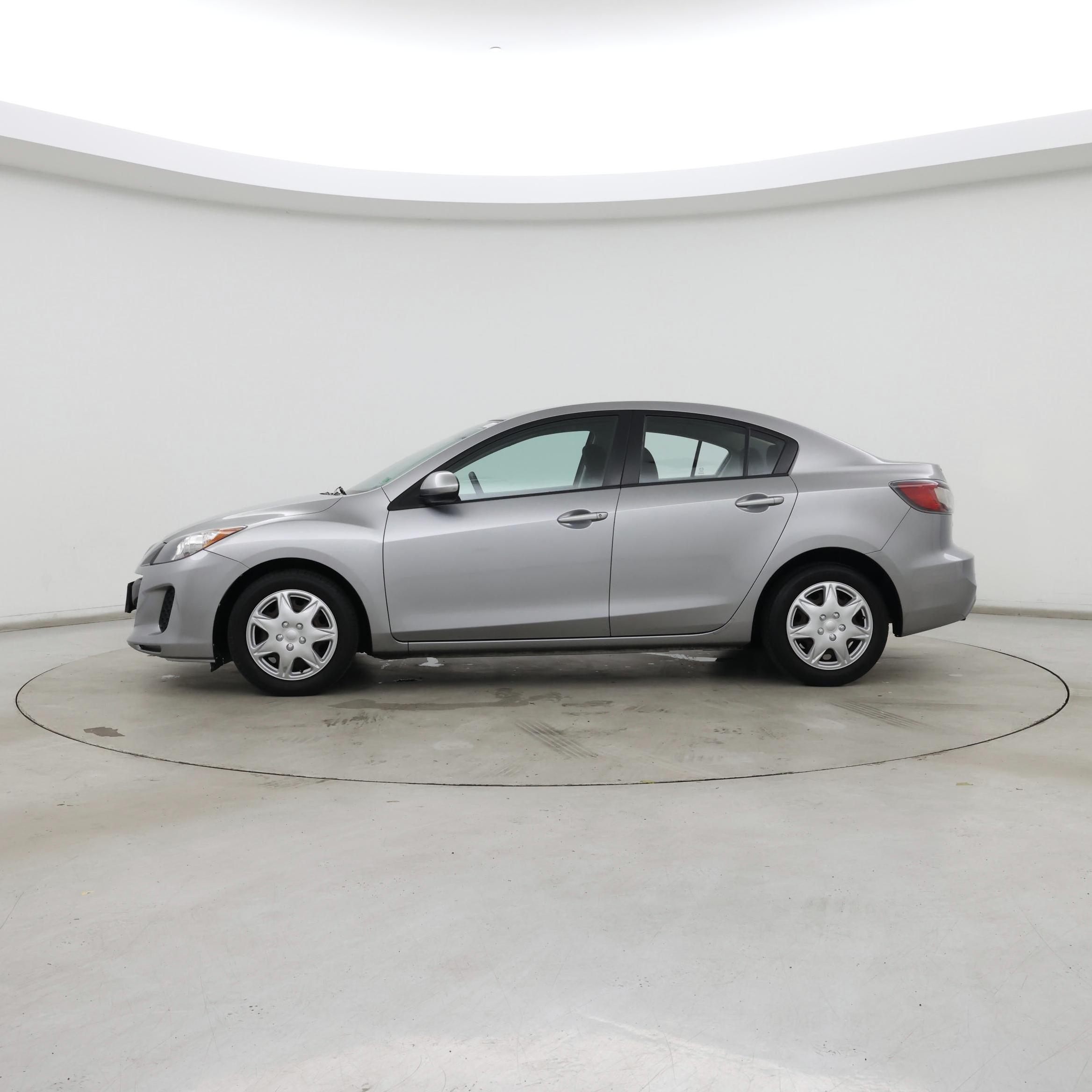 Thumbnail: 2013 Mazda Mazda3 - 3